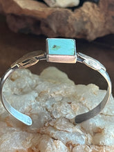 Load image into Gallery viewer, Roadrunner Variscite Cactus Cuff, Hammered Sterling Silver