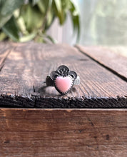 Load image into Gallery viewer, Pink Conch Shell Heart Ring in Hand Stamped Band, Ring Size 8