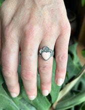 Load image into Gallery viewer, Pink Conch Shell Heart Ring in Hand Stamped Band, Ring Size 8