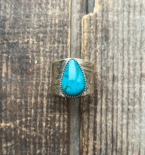 Load image into Gallery viewer, Kingman Turquoise Ring in Brass Scrollwork Style Band, Size 9