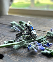 Load image into Gallery viewer, Custom Made Celestial Feline Friend Ring