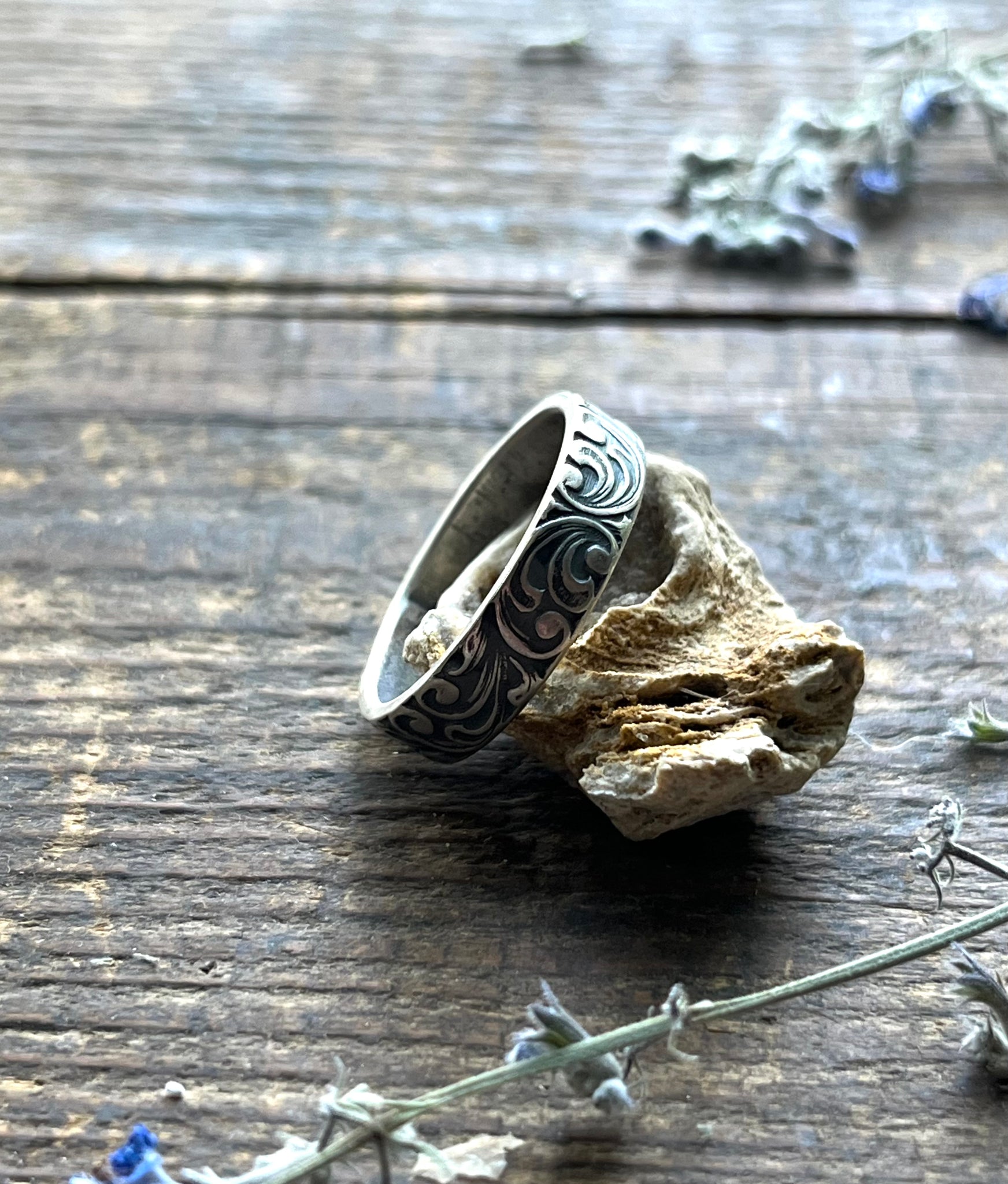 Customized sterling silver rings discount