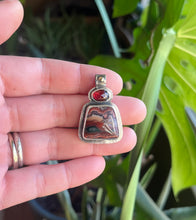 Load image into Gallery viewer, Red Plains Pendant, Garnet and Idaho Painters Palette Jasper-agate
